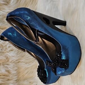 NWT T.U.K. Women's Leather Glittery Blue & Black Rhinestone Heels US Size 10